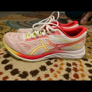 ASICS Size 10